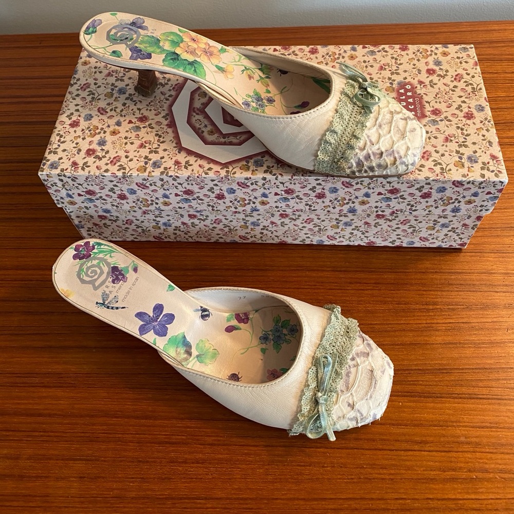 Women’s Shoes
